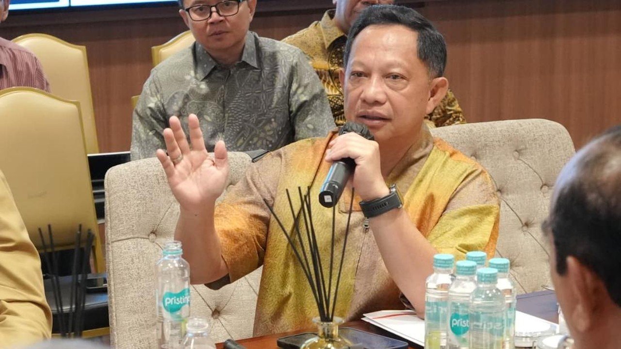 Mendagri dan Menteri PKP Kolaborasi Tangani Rumah Warga Pasca Gempa NTT