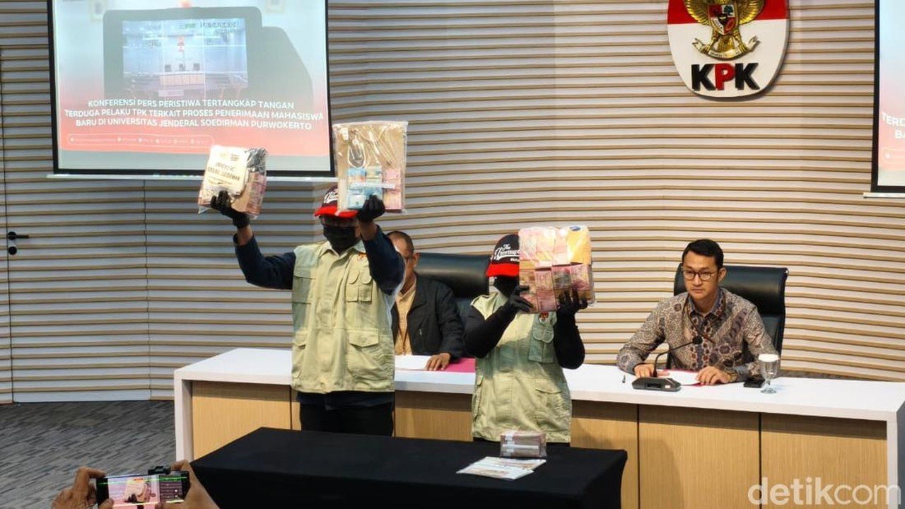 Rektor Unsoed dan Wakilnya Tersangka Kasus Peras Calon Maba
