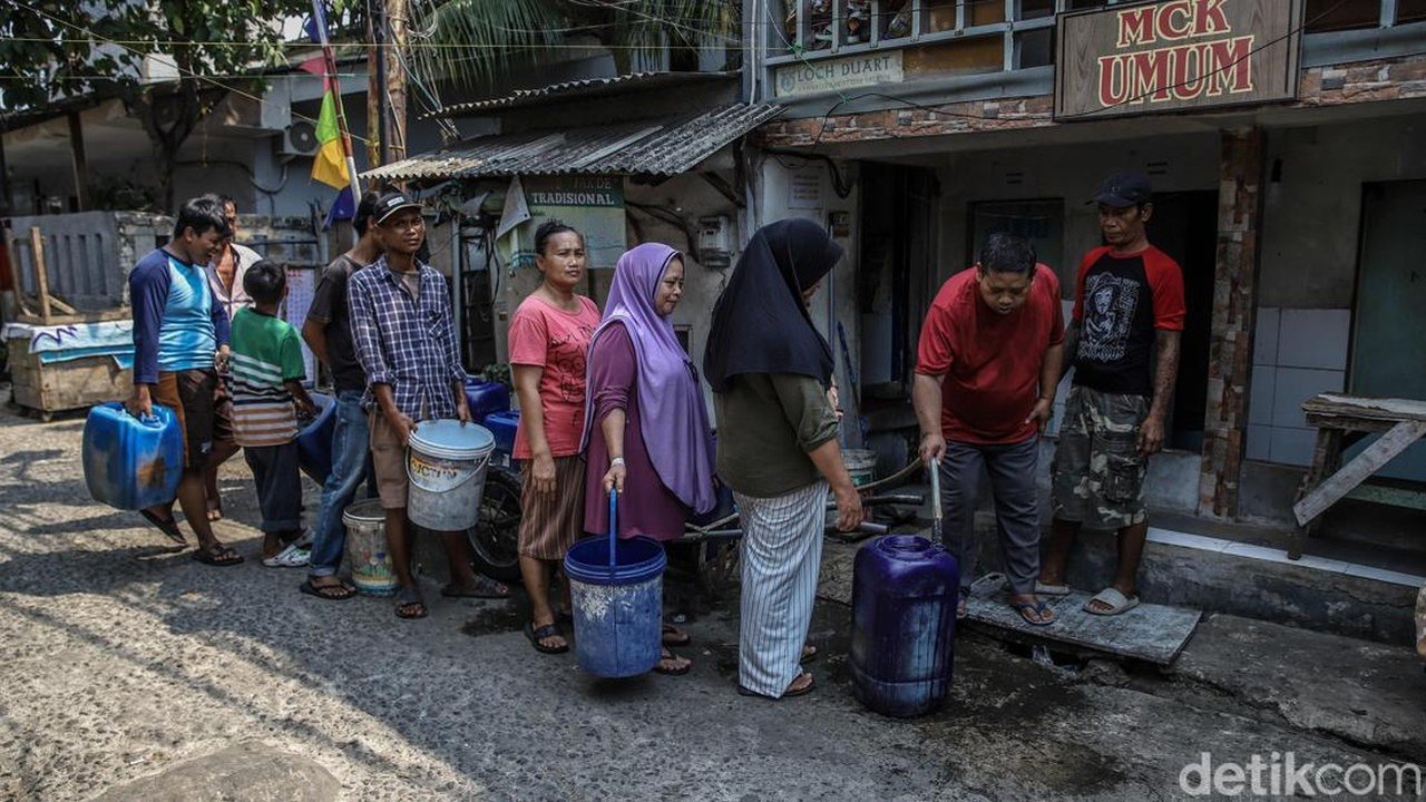 13 Persen Warga Jakarta Belum Gunakan Air PAM, Ini Penyebabnya