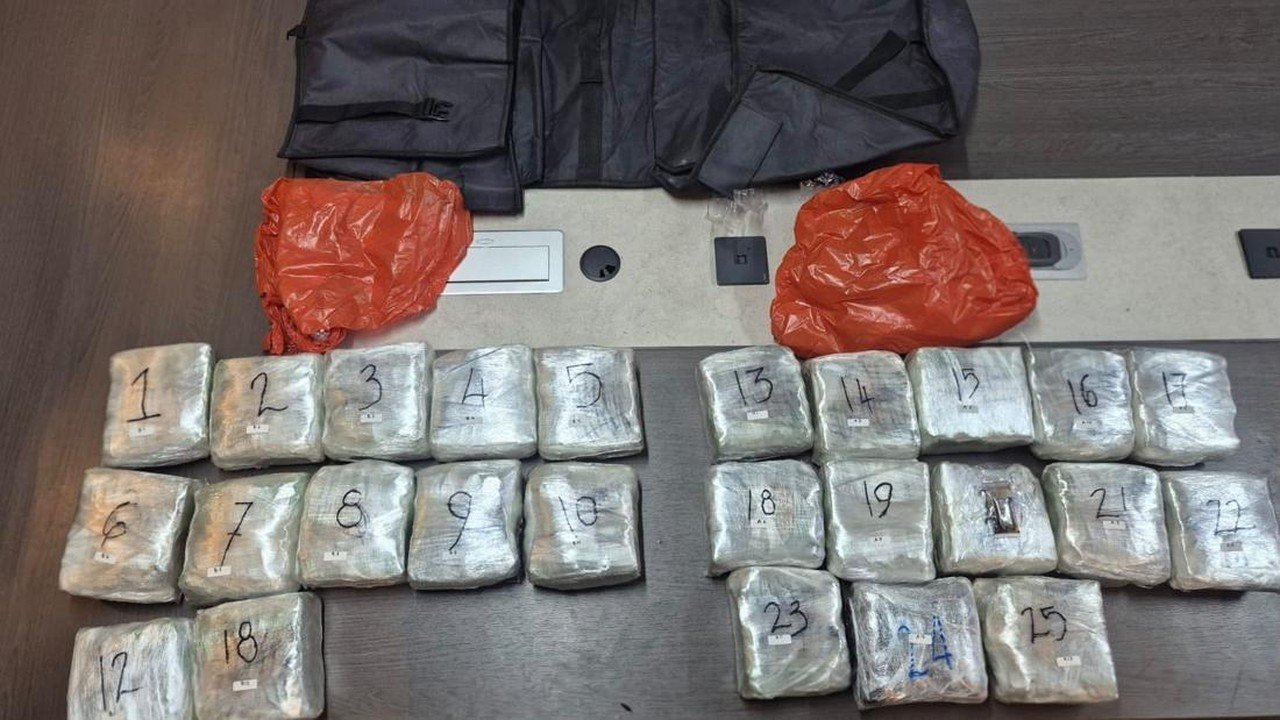 Bareskrim Polri Sita 28,3 Kg Sabu, Jaringan Malaysia-Riau Terbongkar