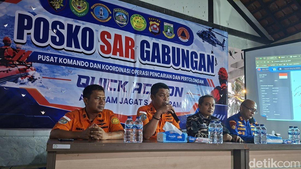 Basarnas Gagal Temukan Benda Diduga Kapal Terbalik Dekat Anak Krakatau