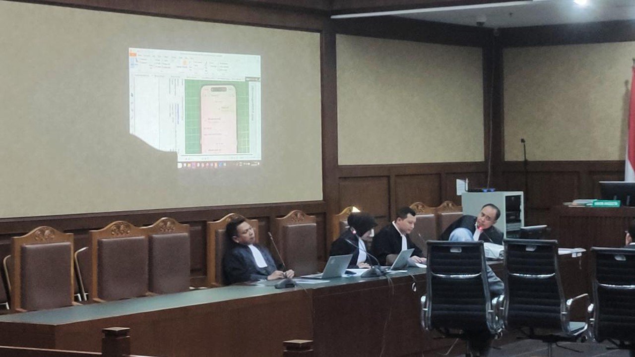 Chat WhatsApp Terdakwa Bea Cukai Berisi Peringatan "Hati-hati Coy" Sebelum OTT KPK