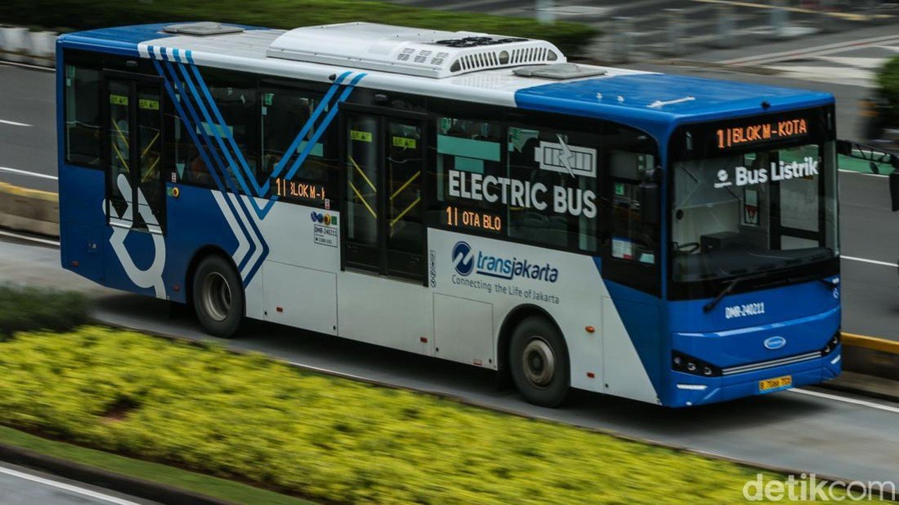 Demo di Jakpus, TransJakarta Alihkan 8 Rute Perjalanan