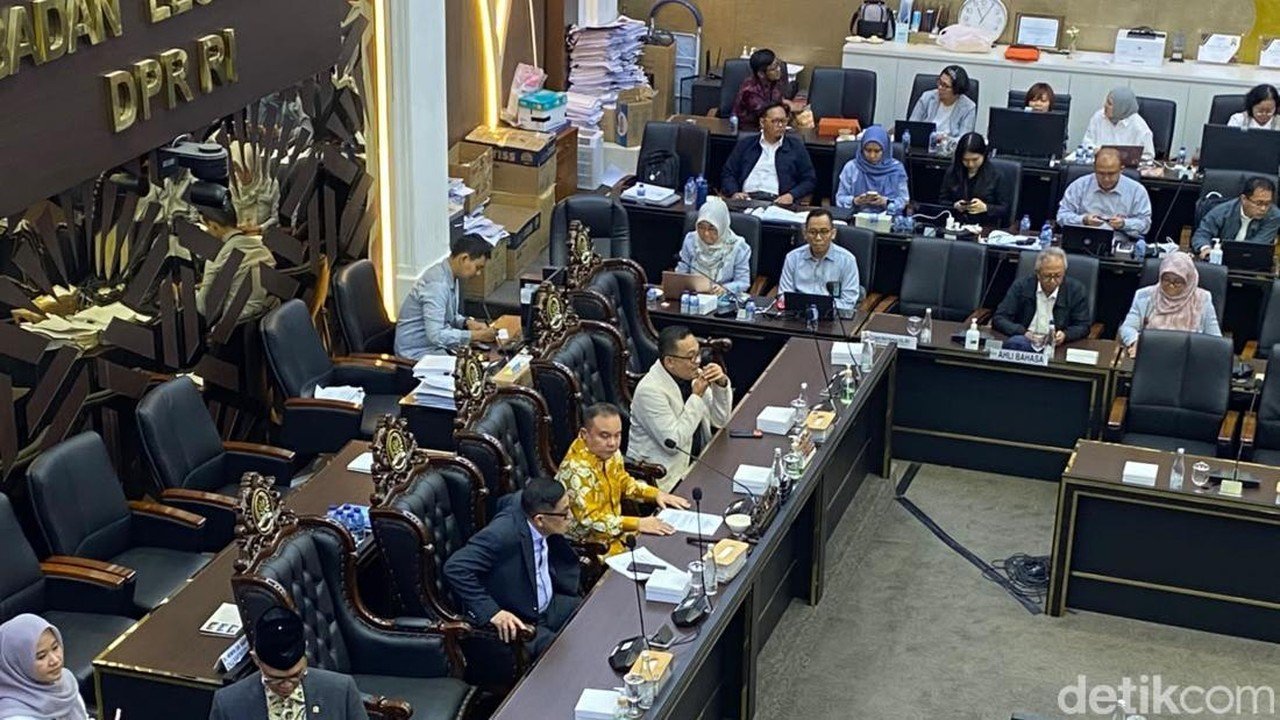 DPR dan Pemerintah Bahas RUU Reforma Agraria untuk Keadilan Tanah