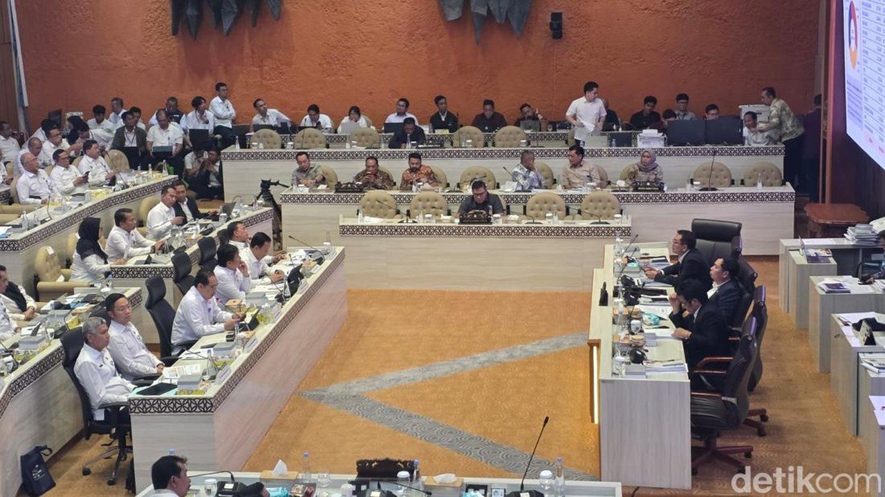 DPR Minta Kemenhub Tak Sekadar "Nge-list" dalam Ramp Check Kapal