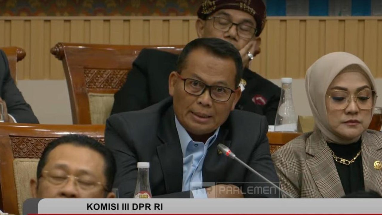 DPR Minta Polisi Ungkap Tuntas Dalang Kerusuhan 27 Agustus
