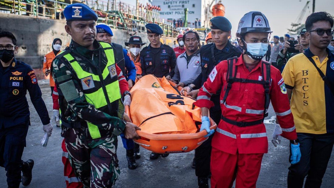 Dua Jenazah Korban KM Virgo Teridentifikasi, Satu Diserahkan ke Keluarga