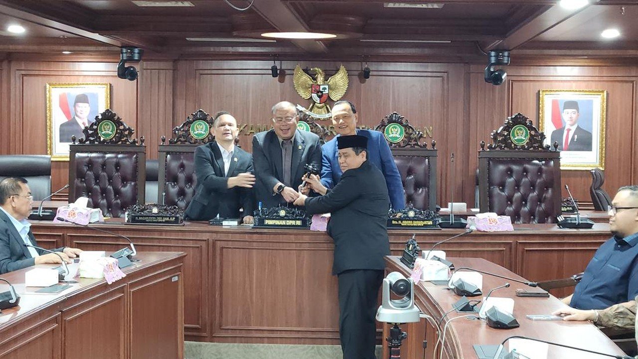 Hasan Basri Agus Gantikan Agung Widyantoro sebagai Wakil Ketua MKD DPR RI