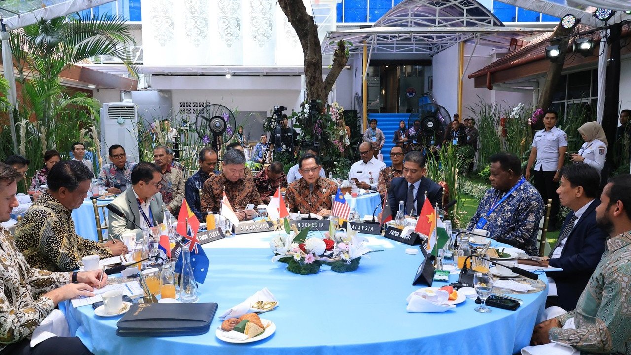 Indonesia dan Malaysia Perkuat Ekonomi Perbatasan untuk Kesejahteraan Bersama
