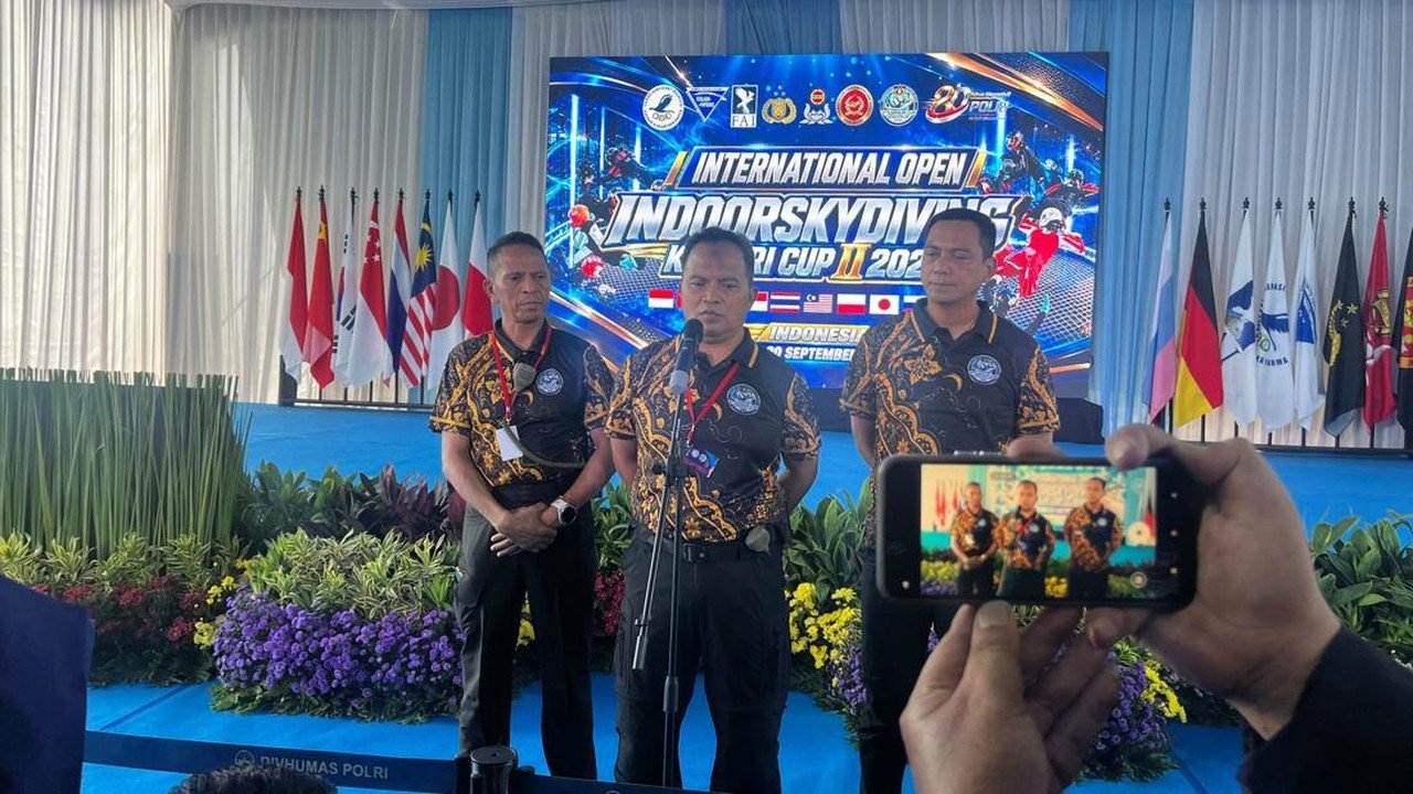 Kapolri Cup 2026: Polri Gelar Kejuaraan Skydiving Internasional untuk Cetak Atlet Dunia
