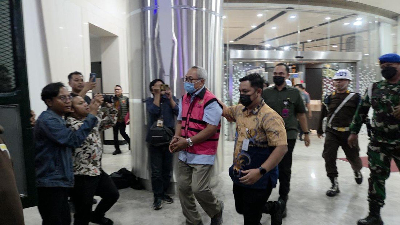 Kejagung Tahan 3 Tersangka Kasus Korupsi Nikel Rp 401 Miliar