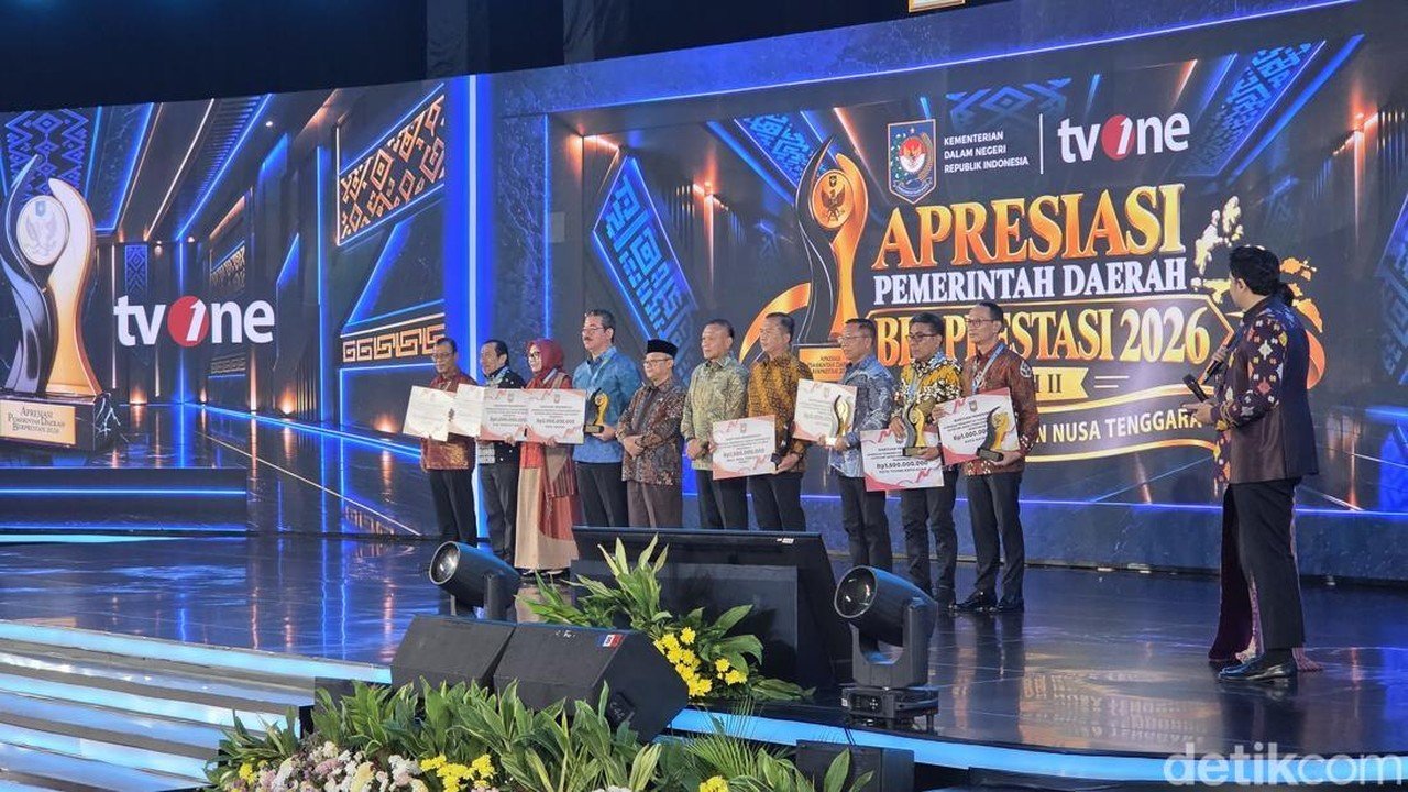 Kemendagri Beri Apresiasi Daerah Berprestasi Regional Maluku dan Nusa Tenggara