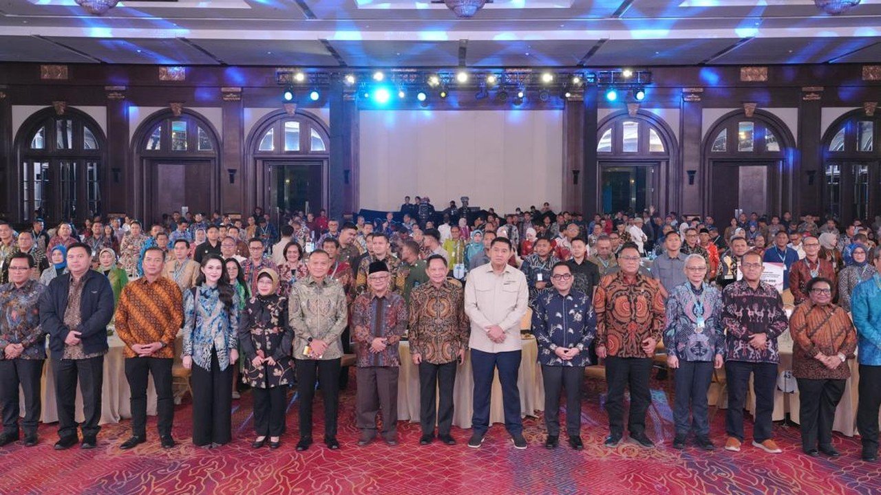 Kemendagri Beri Apresiasi Pemda Berprestasi Regional Maluku-Nusa Tenggara