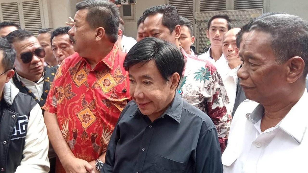 Kondisi Kesehatan Guruh Soekarnoputra Memburuk, PDIP Minta Doa
