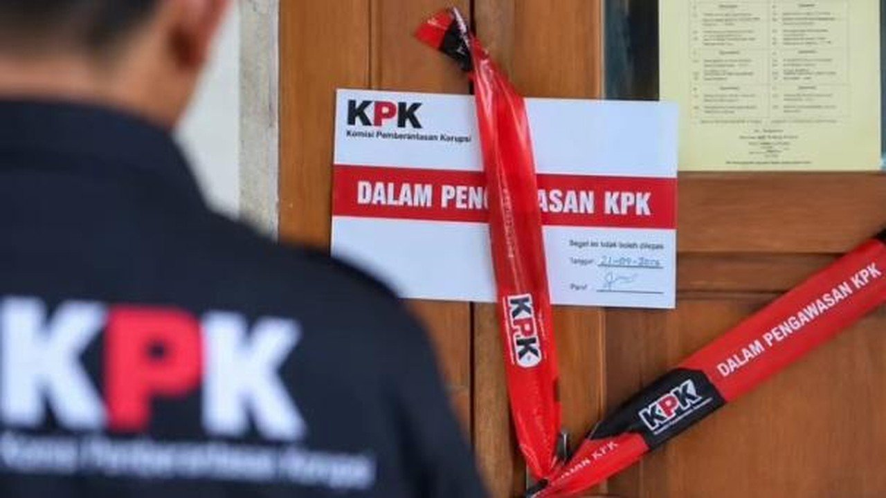 KPK Segel Ruang Kerja Kadis di Boltara Pasca OTT Bupati