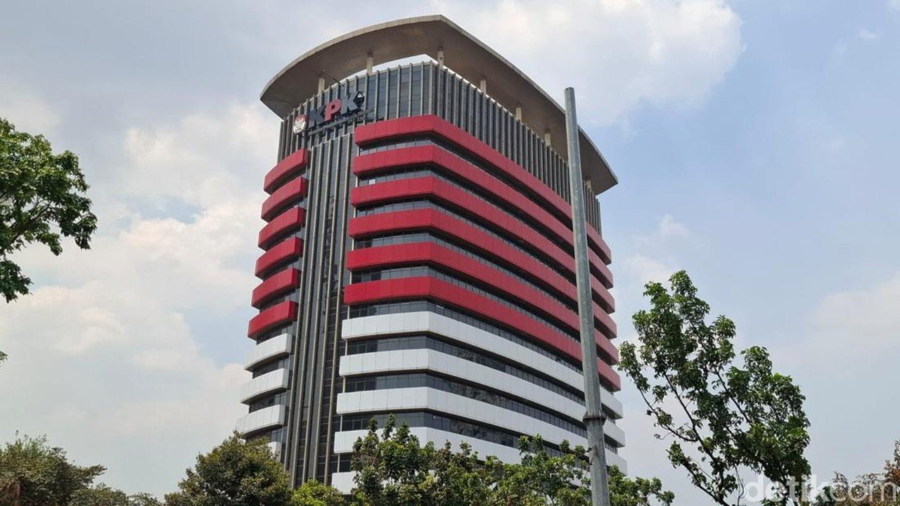 KPK Sita Emas dan Ratusan Juta Rupiah dari Kantor BPN Jatim Terkait Layanan Pertanahan