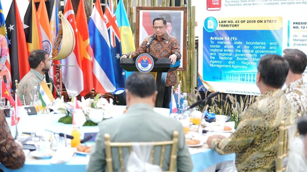 Mendagri Dorong Pertemuan Rutin dengan Negara Tetangga Perkuat Kerja Sama Perbatasan