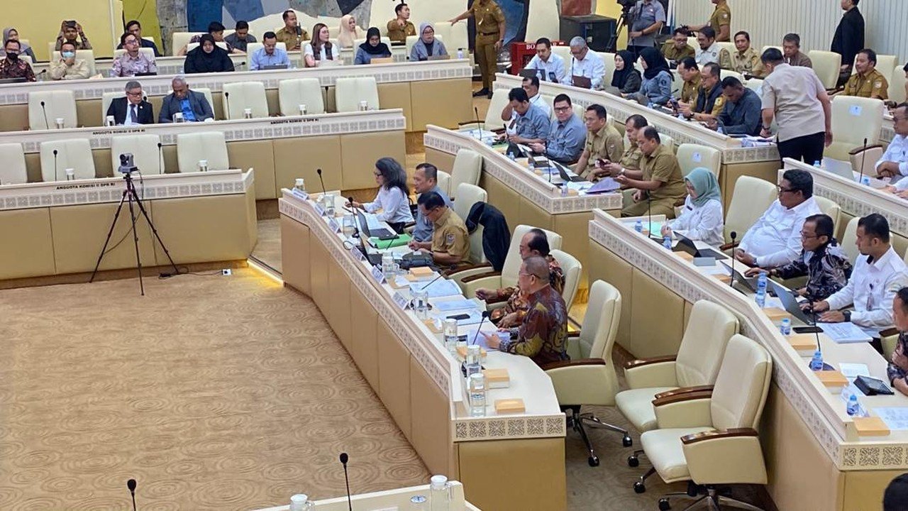 Mendagri Usulkan Pembahasan RUU Kabupaten-Kota Fokus pada Batas, Bukan Titik Koordinat