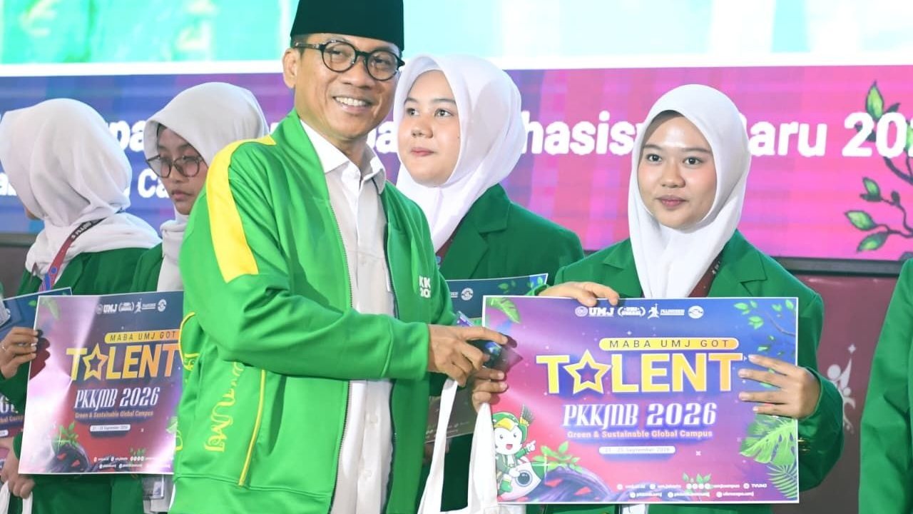 Mendes PDTT Yandri Susanto Dorong Mahasiswa UMJ Jadi Pengusaha Desa Ekspor