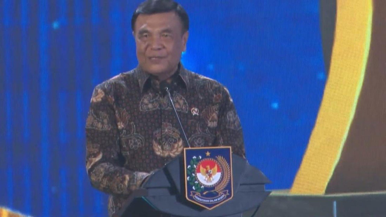 Menko Polhukam Djamari Chaniago Apresiasi Pemda Berprestasi, Sebut Wujud Nyata Asta Cita Presiden Prabowo