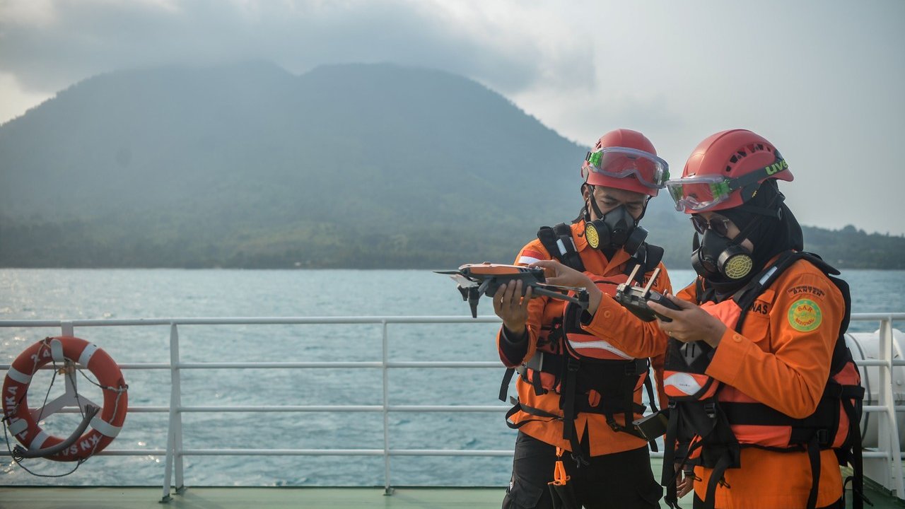 Menpora Erick Thohir Doakan Jurnalis Hilang di Dekat Anak Krakatau Ditemukan Selamat