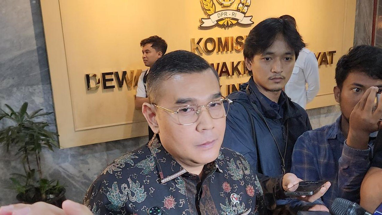 Menteri ATR/BPN Nusron Wahid Absen di DPR, Wamen Ossy Jelaskan Jadwal Penugasan