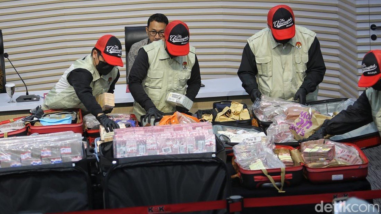 OTT KPK Sita Rp 106,3 Miliar, Terbesar dalam Sejarah Operasi Tangkap Tangan