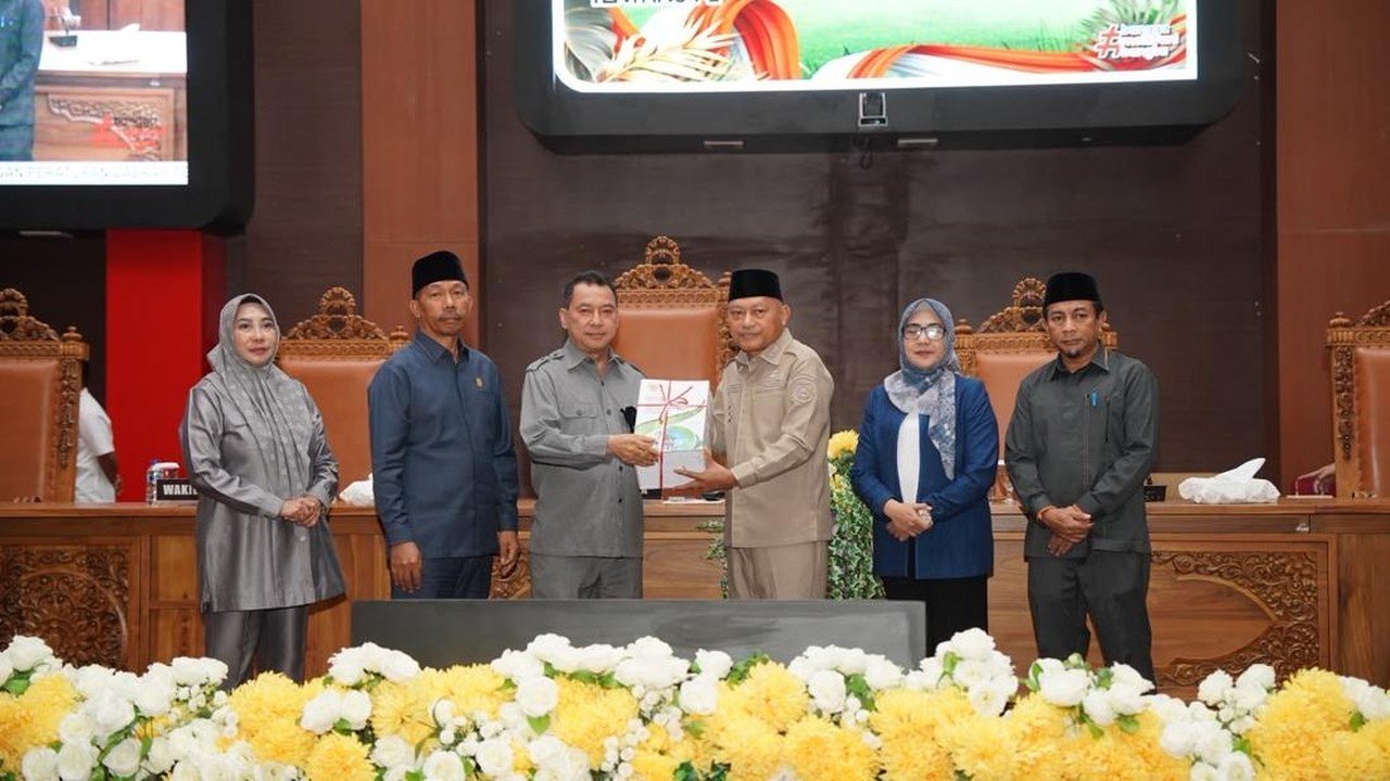 PAD Maluku Utara Melonjak 39,02% di Bawah Kepemimpinan Sherly Tjoanda dan Sarbin Sehe