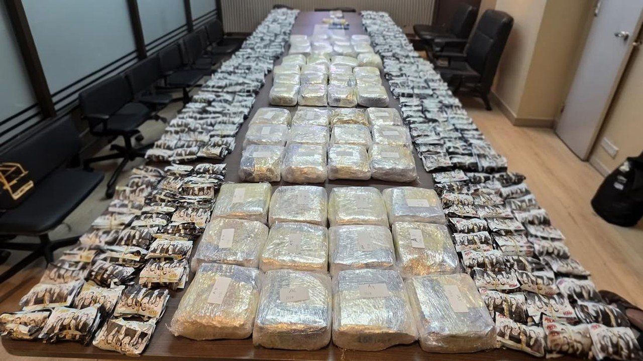 Pesisir Riau Digerebek: Sita 47,5 Kg Sabu Malaysia Senilai Rp 132 Miliar