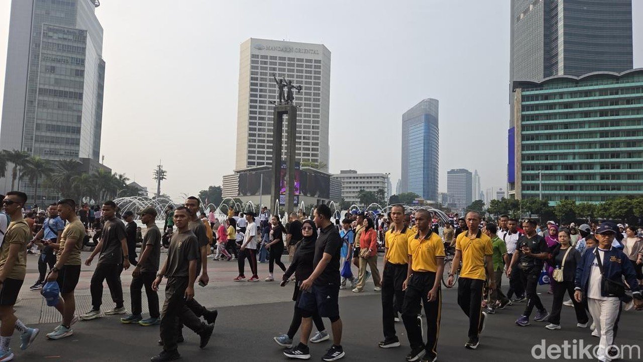 PKS Usulkan Uji Coba CFD Dua Hari di Jakarta Selama 3 Bulan