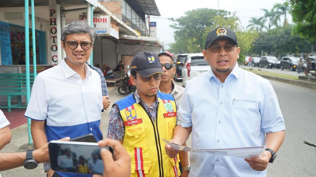 Prabowo Alokasikan Rp 44 M untuk Perbaikan Jalan Akses Kampus Unand
