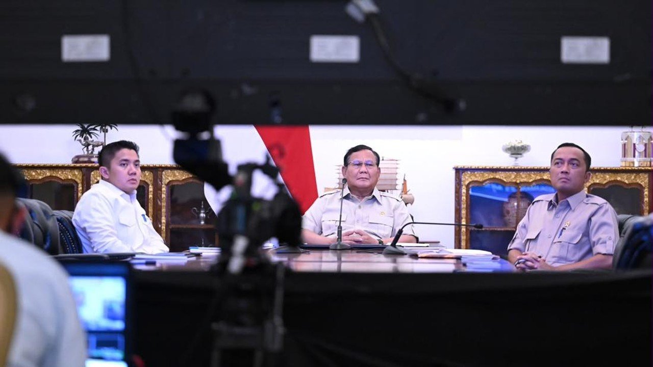 Prabowo Perintahkan Kapolri Tindak Tegas Korporasi Pembakar Lahan