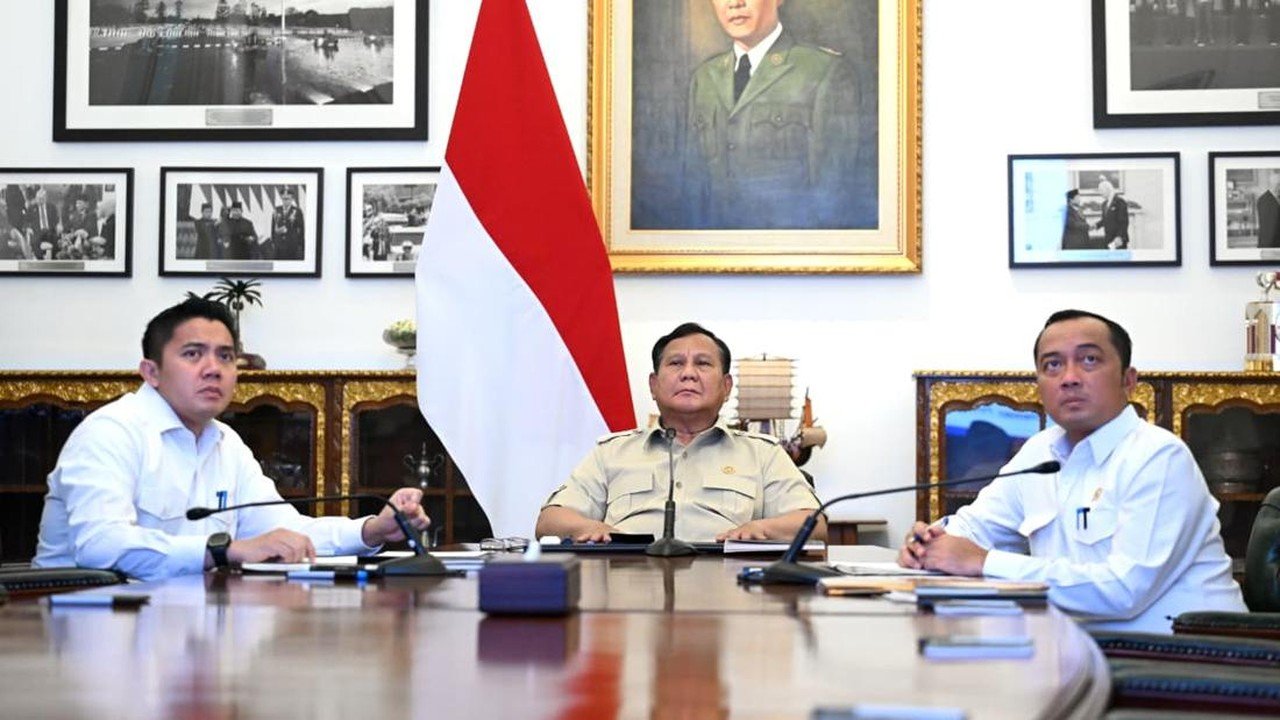 Prabowo Terima Laporan Terbaru Penanganan Karhutla di Kalimantan dan Sumatra
