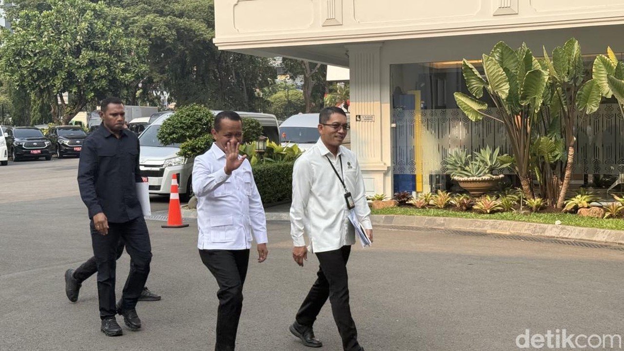 Presiden Prabowo Gelar Rapat Rutin dengan Dewan Energi Nasional di Istana