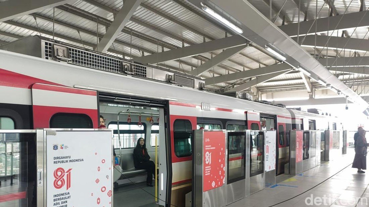 Presiden Prabowo Resmikan LRT Kelapa Gading-Manggarai, Target 80 Ribu Penumpang Harian