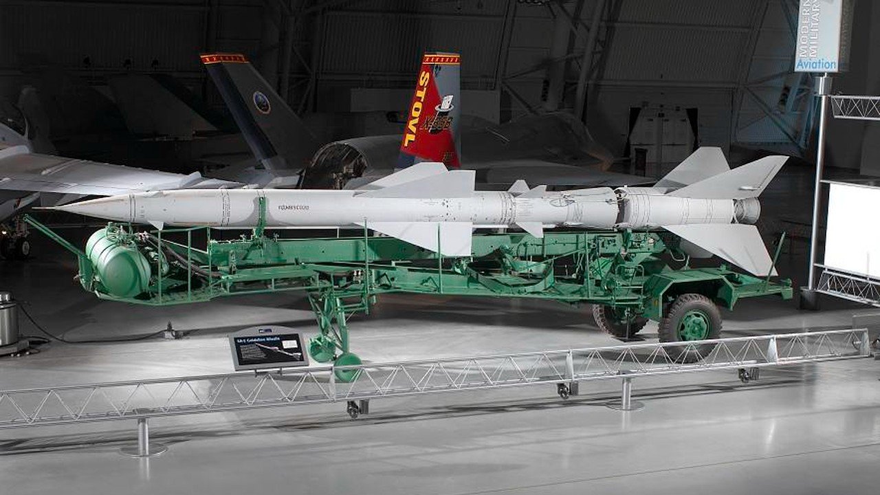 SA-2 "Dvina": Rudal Soviet yang Pernah Jatuhkan Pesawat Mata-mata AS