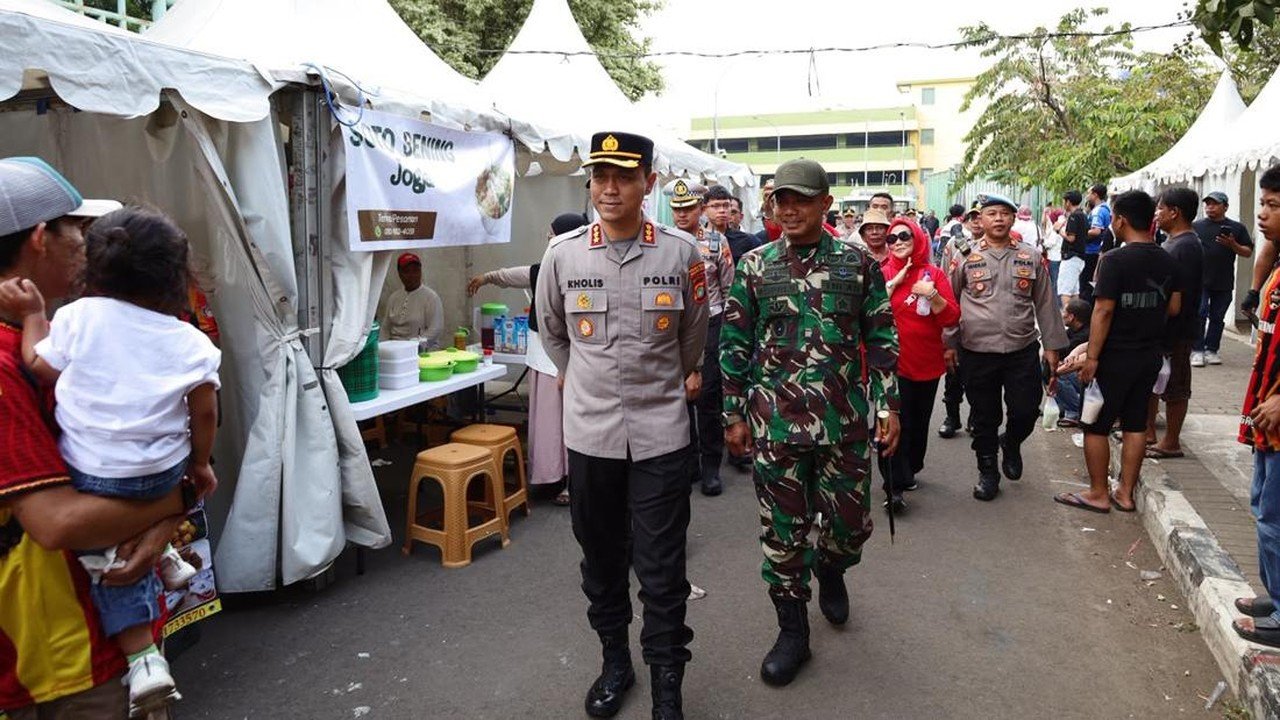 Stadion Patriot Candrabhaga Jadi Panggung Sport Tourism, Laga Semen Padang vs PSIS Diiringi Kuliner dan UMKM