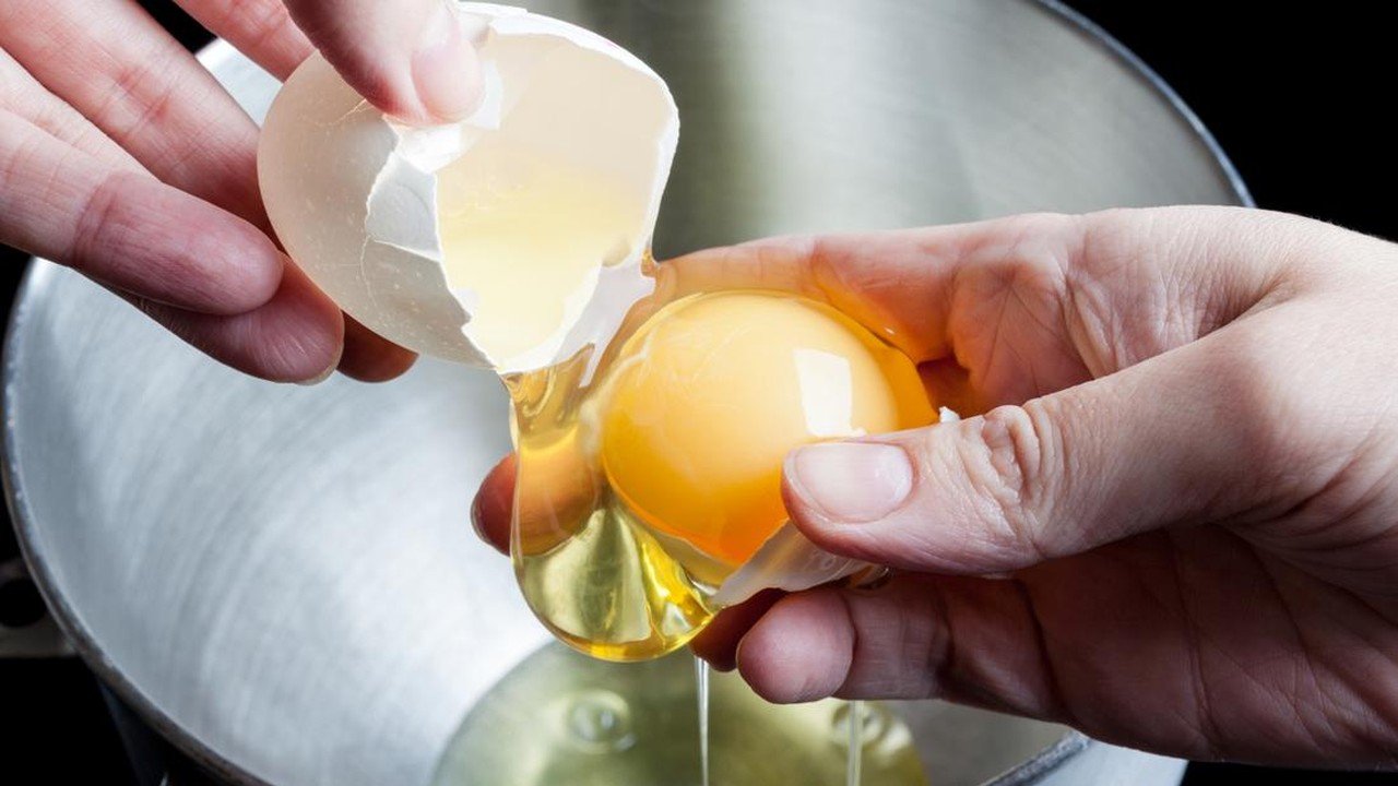 Telur Mentah di Menu Gizi Gratis, Koordinator SPPG Semarang Minta Maaf