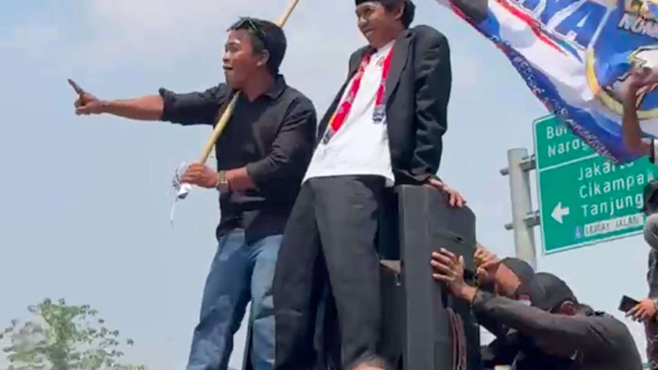 Tukang Sampah Terpilih Jadi Kades Mekarwangi Bekasi, Kalahkan Petahana