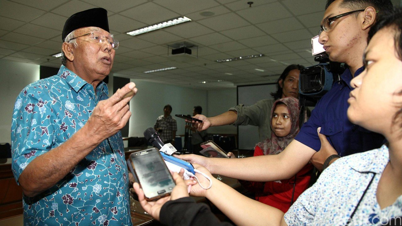 Wafatnya Bachtiar Chamsyah, Mantan Menteri Sosial Dua Periode
