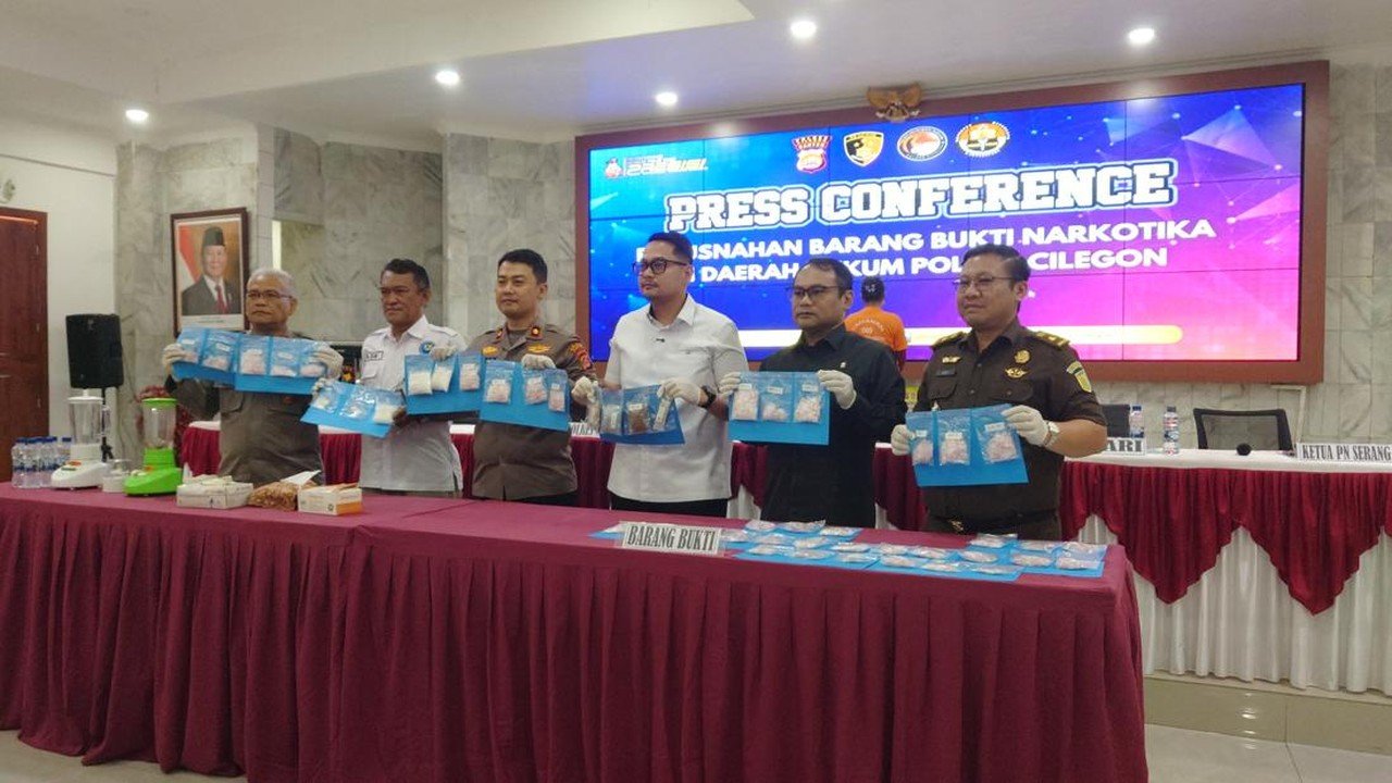 Wanita di Cilegon Diamankan Polisi dengan Sabu, Ekstasi, dan Tembakau Sintetis
