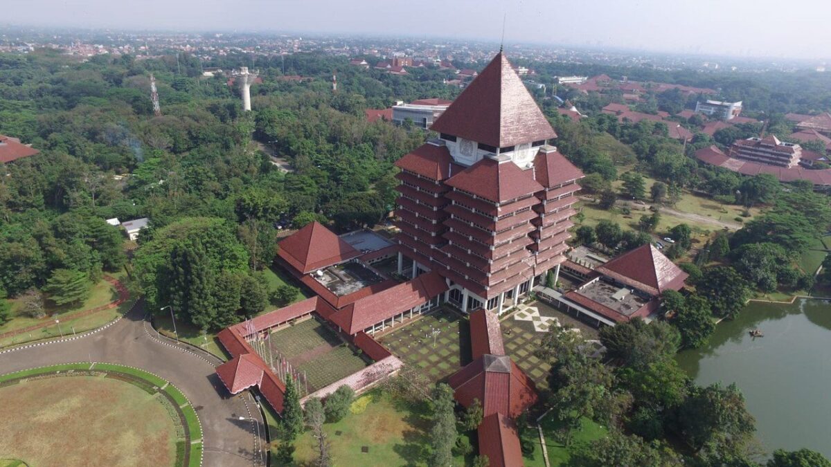 7 Universitas Terbaik Jabar dalam THE WUR 2027, UI Pimpin Daftar