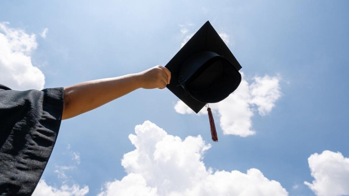 Fresh Graduate Diizinkan Daftar CPNS Guru, Pemilik Serdik Jadi Prioritas