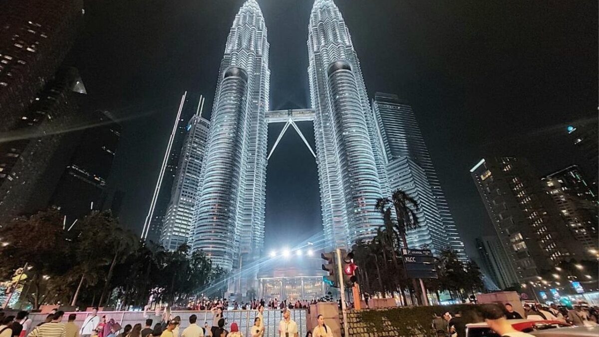 Malaysia Bidik 250 Ribu Mahasiswa Asing pada 2030, Tawarkan Beragam Beasiswa
